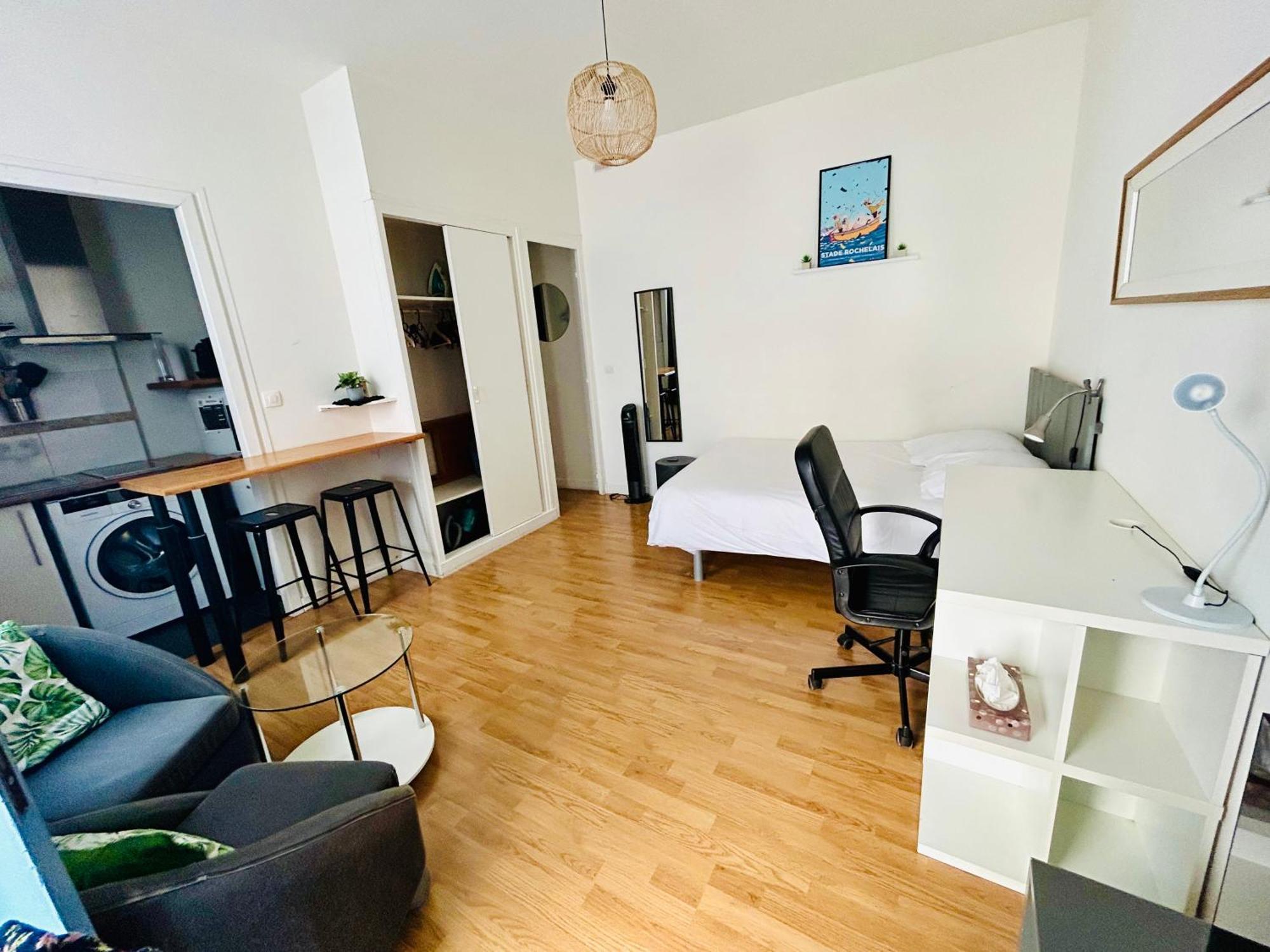 Le Du Port De La Rochelle Rdc Apartment